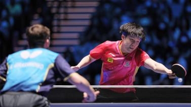 将线下滑雪 将线下滑雪